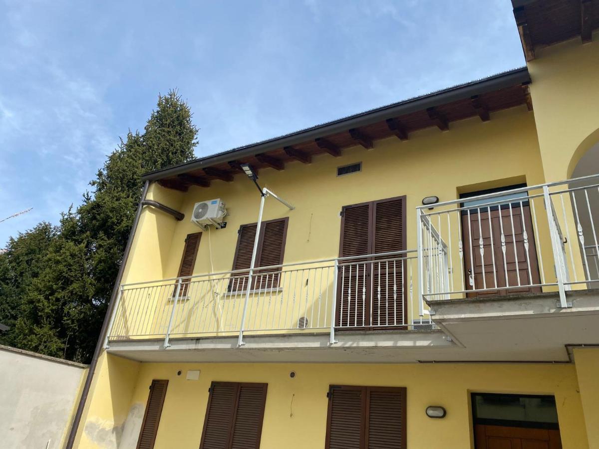 Il Tulipano Lägenhet Trezzano Rosa Exteriör bild